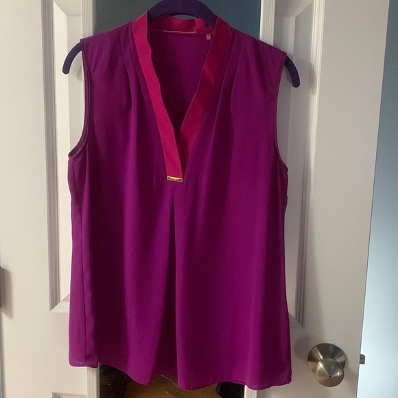 Colorblock Sleeveless Tunic - Picture 1 of 6